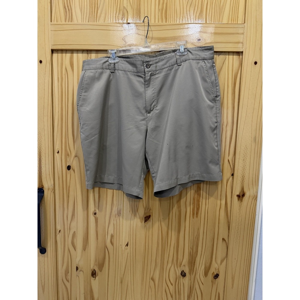 Adidas Shorts Mens 40 Beige Golf Climalite Microfiber Chino Flat Front 10 Inseam